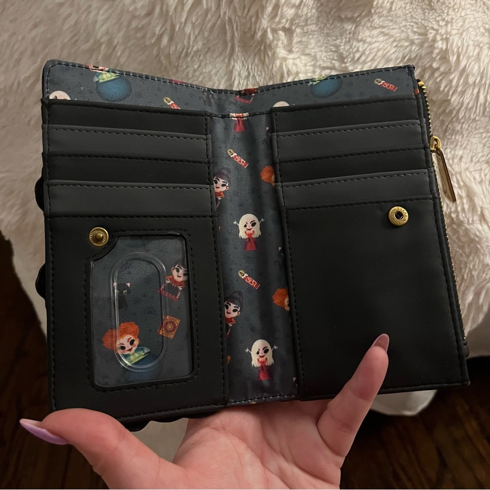 NWT- Loungefly Disney Hocus Pocus Sanderson Sisters Flap Wallet - Picture 2 of 5